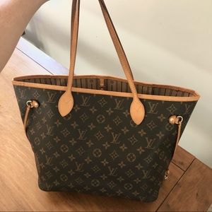 Authentic Louis Vuitton never full MM
